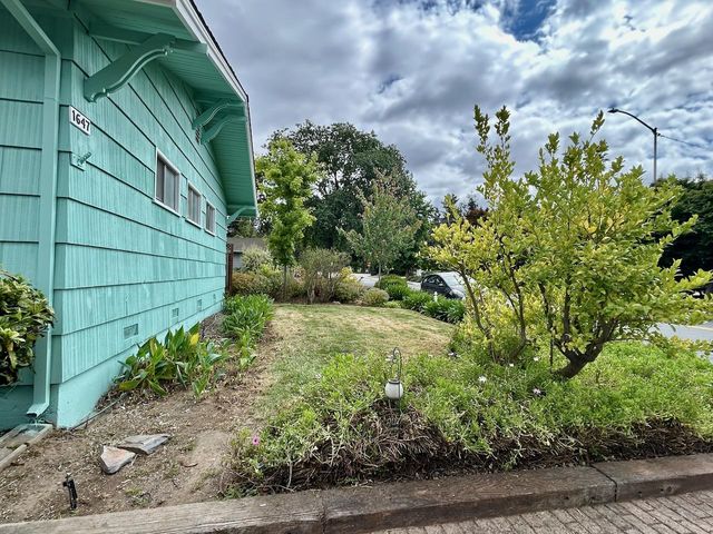 1647 Nilda Avenue, Mountain View, CA 94040