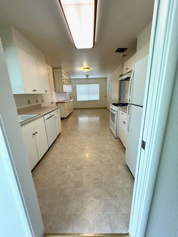 1647 Nilda Avenue, Mountain View, CA 94040
