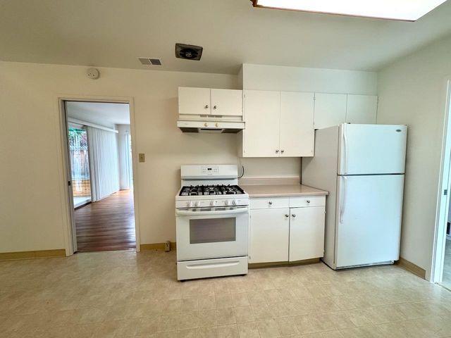 1647 Nilda Avenue, Mountain View, CA 94040