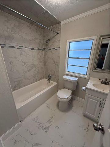 2118 W PALMETTO STREET, Tampa, FL 33607
