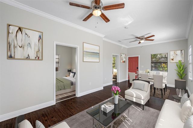 2118 W PALMETTO STREET, Tampa, FL 33607
