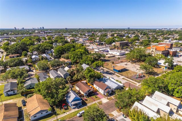2118 W PALMETTO STREET, Tampa, FL 33607