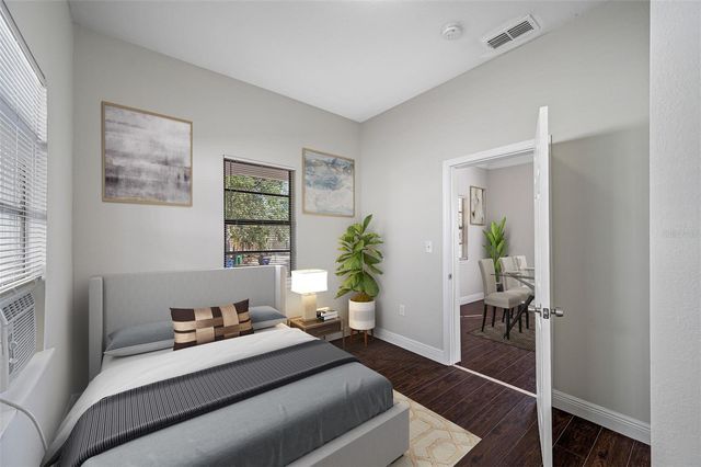 2118 W PALMETTO STREET, Tampa, FL 33607