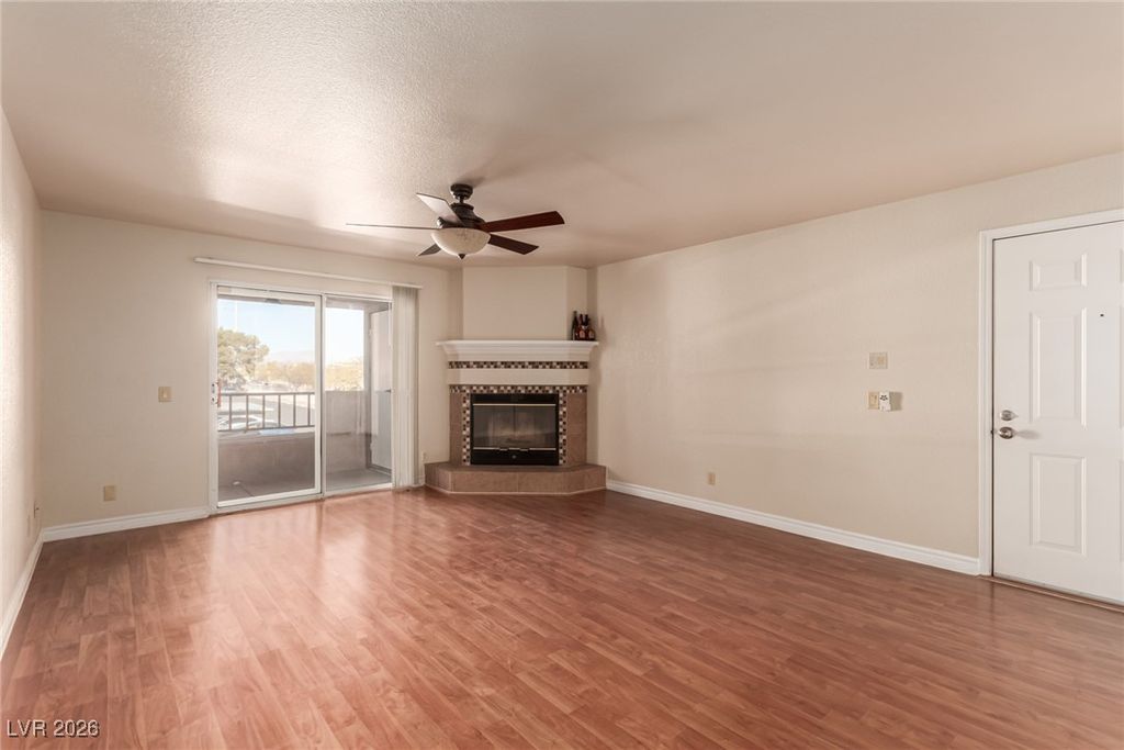 Image 11 of property listing at 2606 South Durango Drive 232, Las Vegas, NV 89117