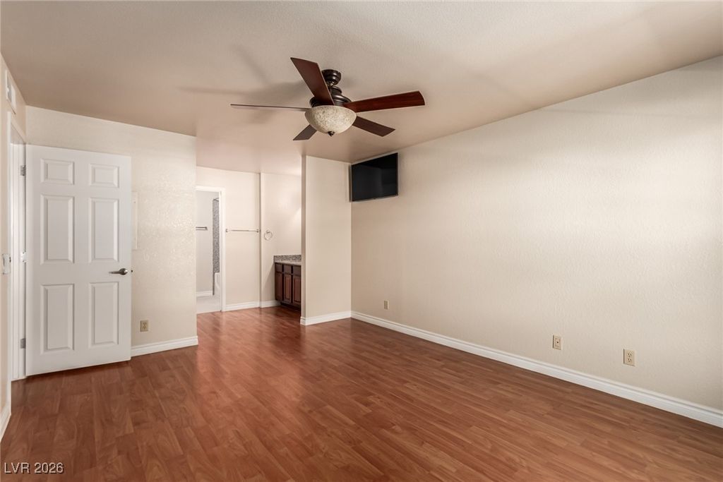 Image 16 of property listing at 2606 South Durango Drive 232, Las Vegas, NV 89117