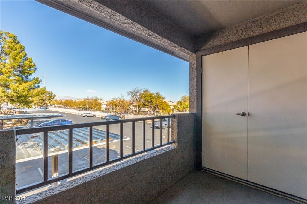 Image 29 of property listing at 2606 South Durango Drive 232, Las Vegas, NV 89117
