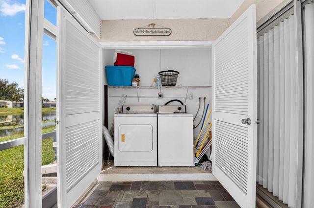226 LAKE CONSTANCE Drive 226, West Palm Beach, FL 33411