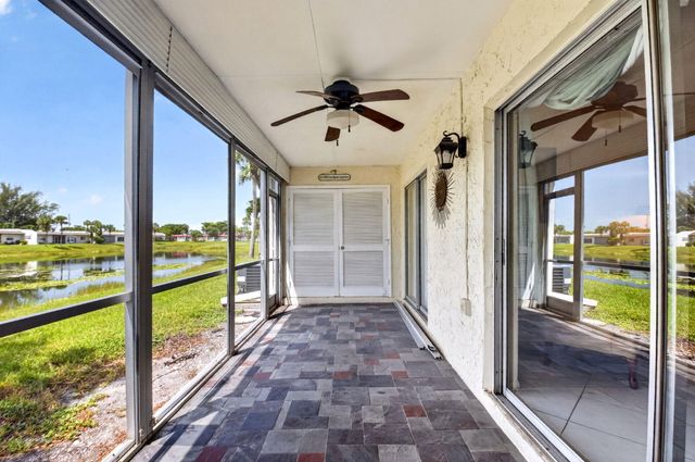 226 LAKE CONSTANCE Drive 226, West Palm Beach, FL 33411