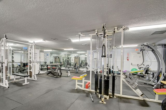 226 LAKE CONSTANCE Drive 226, West Palm Beach, FL 33411