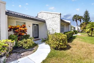226 LAKE CONSTANCE Drive 226, West Palm Beach, FL 33411
