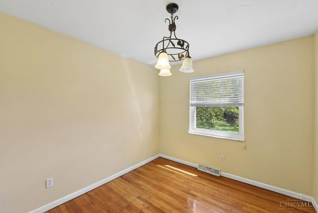 10660 Bridlepath Lane, Sharonville, OH 45241