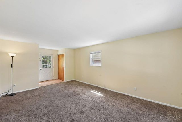 10660 Bridlepath Lane, Sharonville, OH 45241