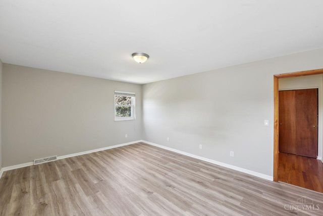 10660 Bridlepath Lane, Sharonville, OH 45241