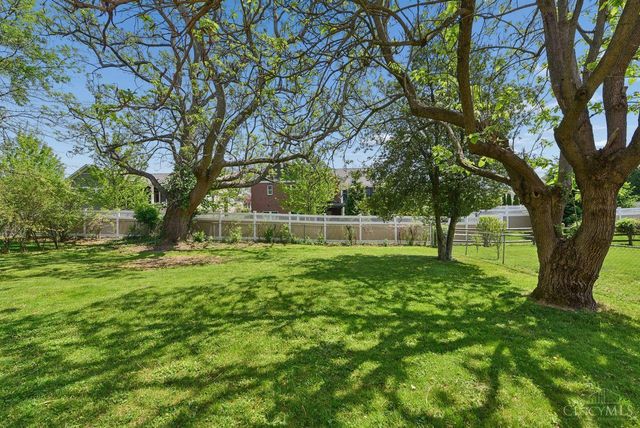 10660 Bridlepath Lane, Sharonville, OH 45241
