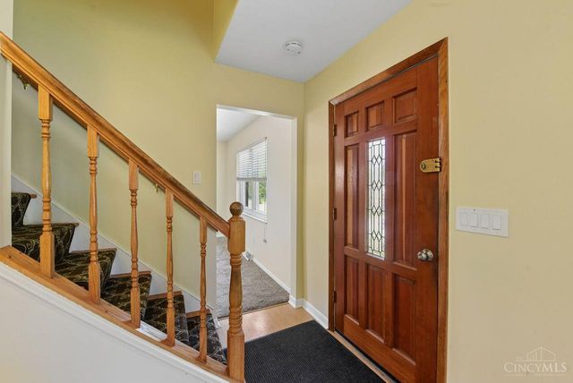 10660 Bridlepath Lane, Sharonville, OH 45241