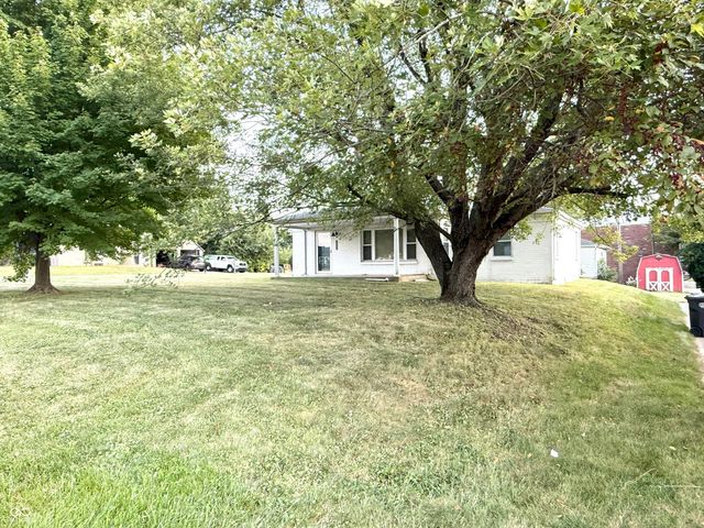 1921 E 10th Street, Anderson, IN 46012