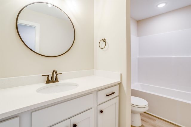 12435 W Fennec, Wichita, KS 67223