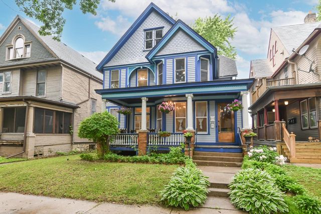 933 N 34th STREET, Milwaukee, WI 53208