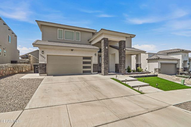 13082 OAKHAMPTON Avenue, El Paso, TX 79928