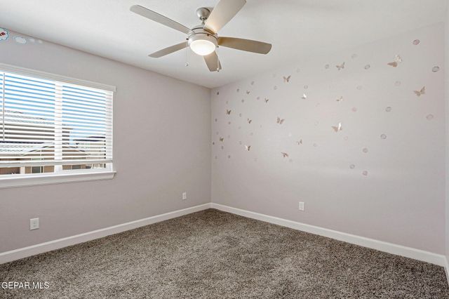 13082 OAKHAMPTON Avenue, El Paso, TX 79928