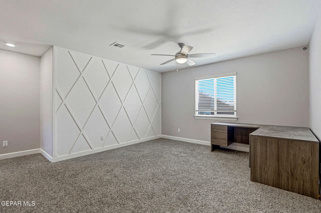 13082 OAKHAMPTON Avenue, El Paso, TX 79928