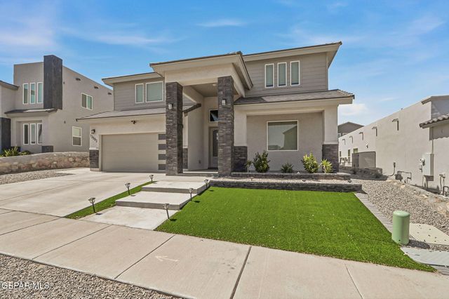 13082 OAKHAMPTON Avenue, El Paso, TX 79928