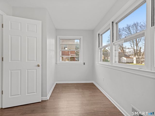 20 Cerretta Street, Stamford, CT 06907