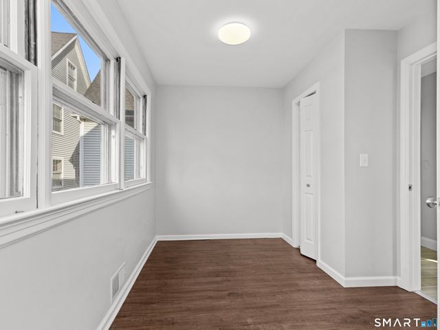 20 Cerretta Street, Stamford, CT 06907