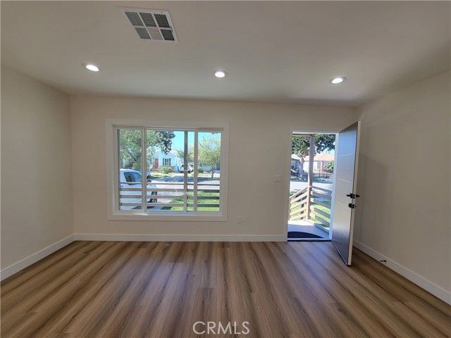 3140 Golden, Long Beach, CA 90806