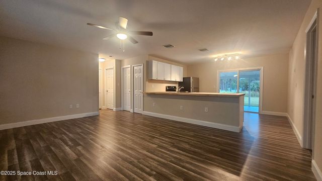 1520 Lucky Street NW, Palm Bay, FL 32907