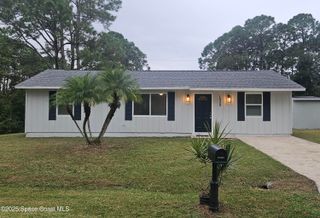 1520 Lucky Street NW, Palm Bay, FL 32907