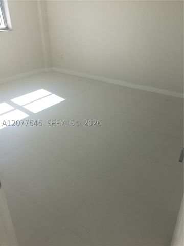 6900 Bay Dr 5A, Miami Beach, FL 33141