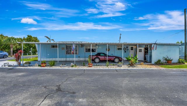 10885 SE Federal Hwy 67 Highway, Hobe Sound, FL 33455