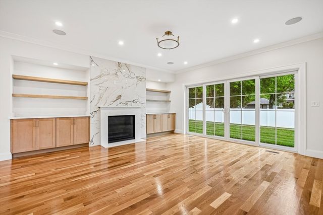 13 Parker Rd, Wakefield, MA 01880