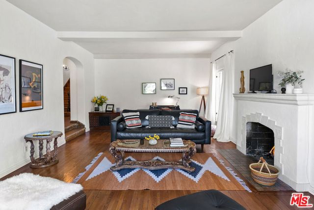 3365 Ley Drive, Los Angeles, CA 90027