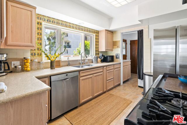 3365 Ley Drive, Los Angeles, CA 90027