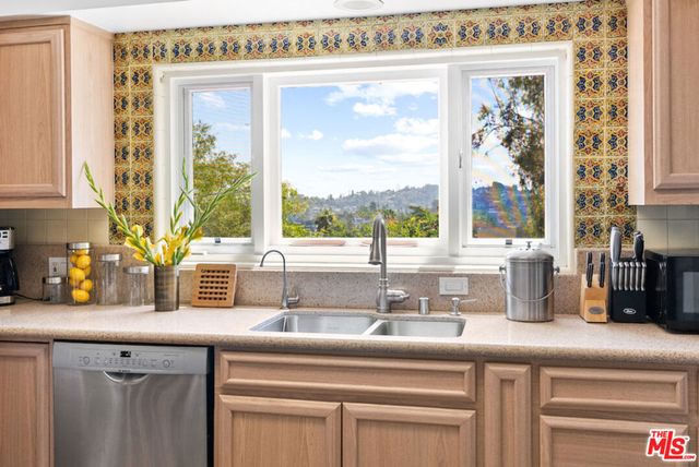 3365 Ley Drive, Los Angeles, CA 90027