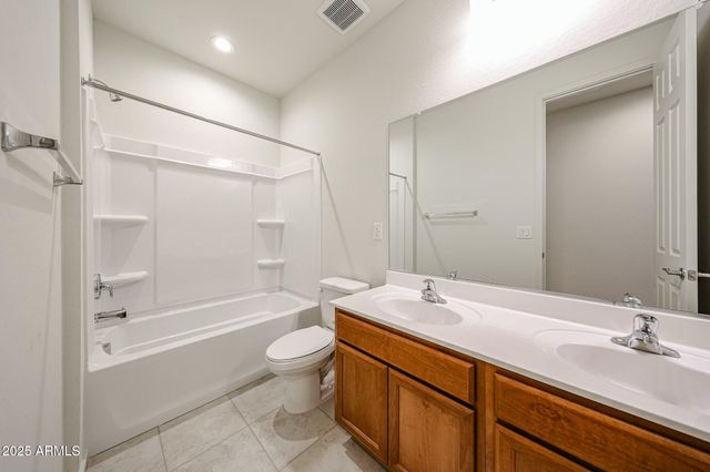 7134 W Bent Tree Drive, Peoria, AZ 85383