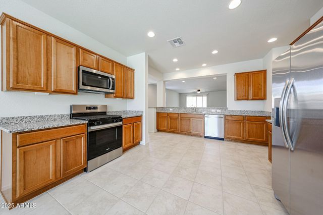 7134 W Bent Tree Drive, Peoria, AZ 85383
