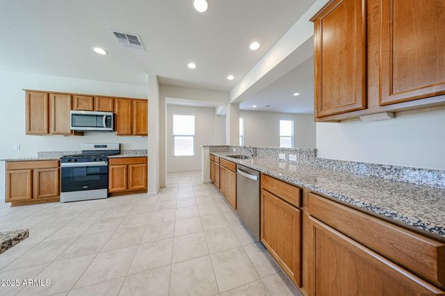 7134 W Bent Tree Drive, Peoria, AZ 85383