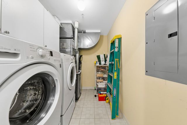 330 S Michigan Avenue 1707, Chicago, IL 60604