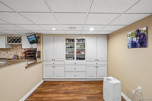 4500 Boxwood Court, Rochester, MI 48306
