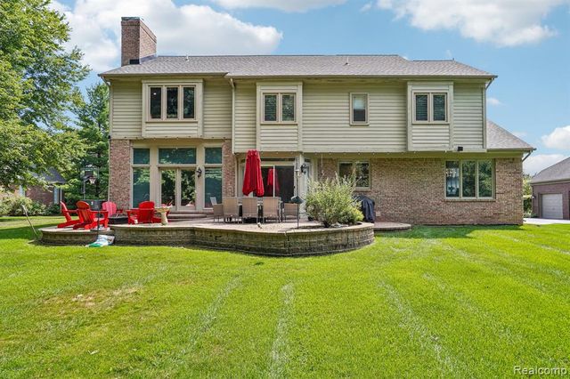 4500 Boxwood Court, Rochester, MI 48306