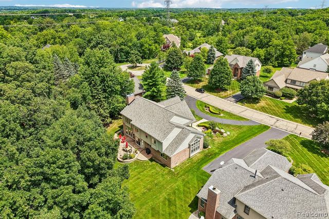 4500 Boxwood Court, Rochester, MI 48306