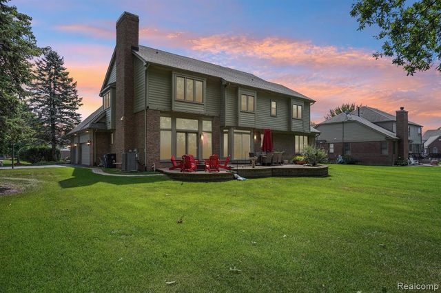 4500 Boxwood Court, Rochester, MI 48306