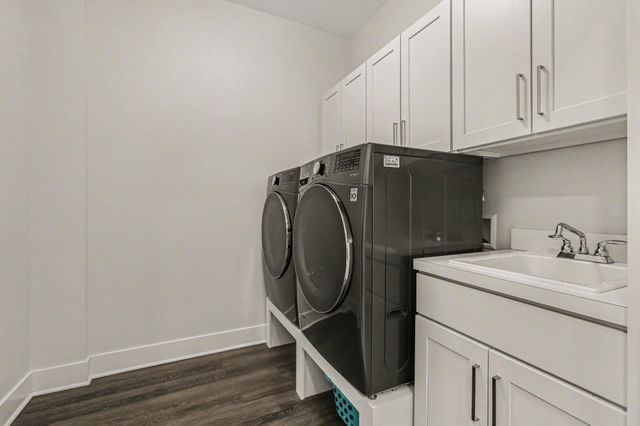 7901 Grand Street, Dexter, MI 48130