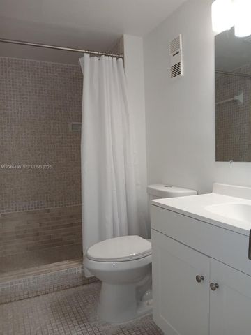 1300 Saint Charles Pl 222, Pembroke Pines, FL 33026