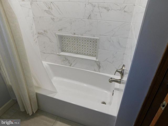 2890 DANTE AVE, Vineland, NJ 08361