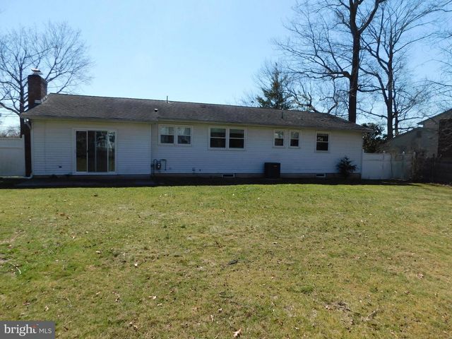 2890 DANTE AVE, Vineland, NJ 08361