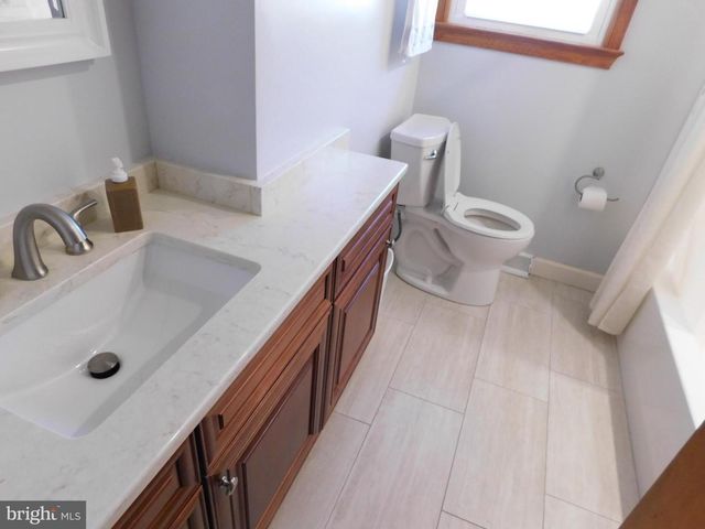 2890 DANTE AVE, Vineland, NJ 08361